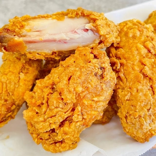 Fried Chicken Wings (3 Whole).